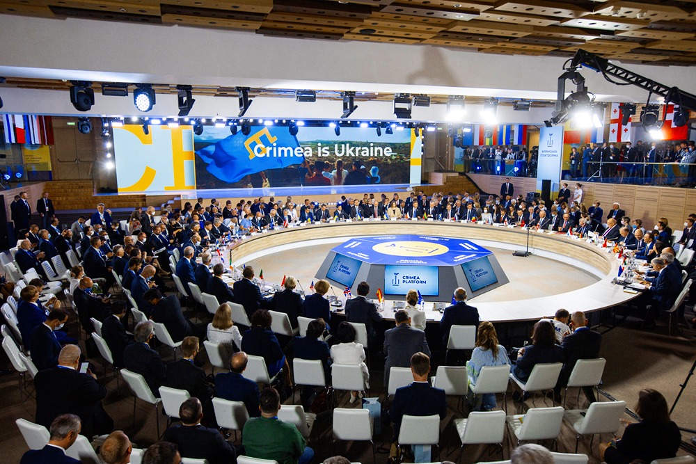 Crimea platform in Kiev President Duda
