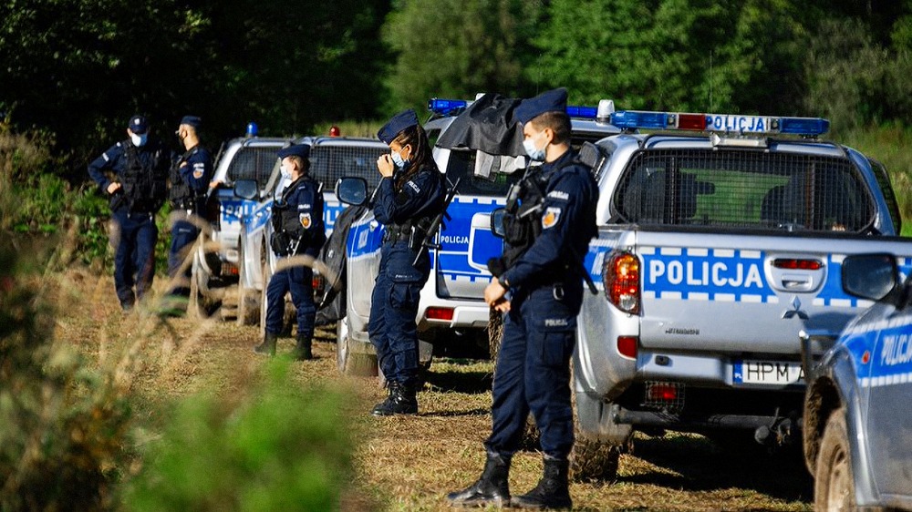 Poland state of emergency on Belarusian border