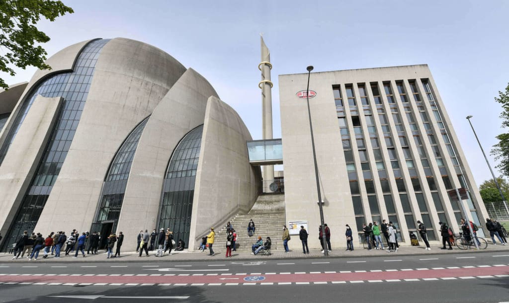 Germany, Cologne, mosque, muezzin call