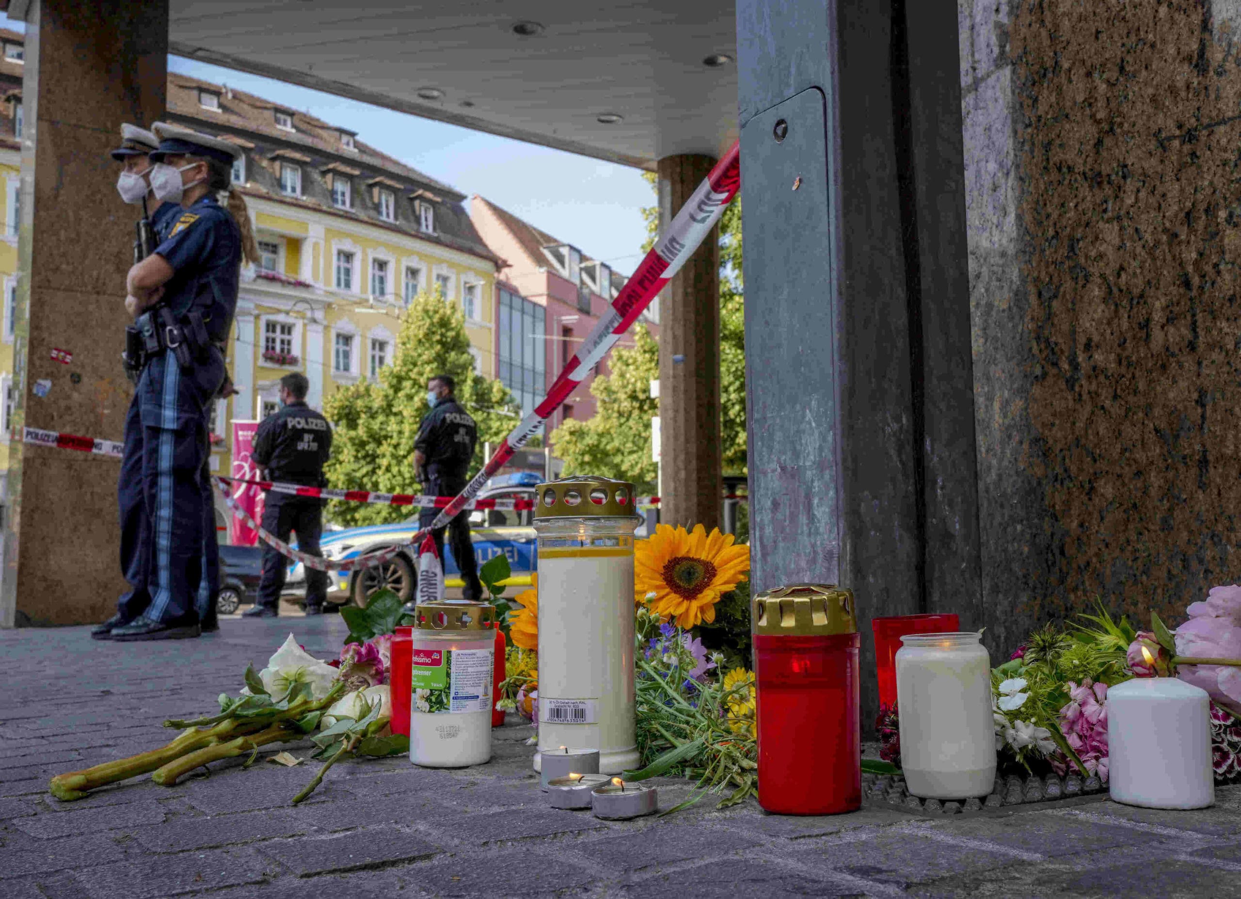 Germany, knife attacks, migrants