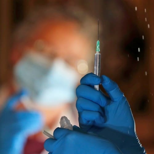 Poland Covid-19 mandatory vaccinations medics teachers services