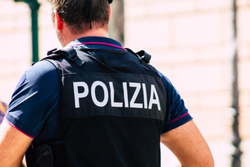 police, Italy