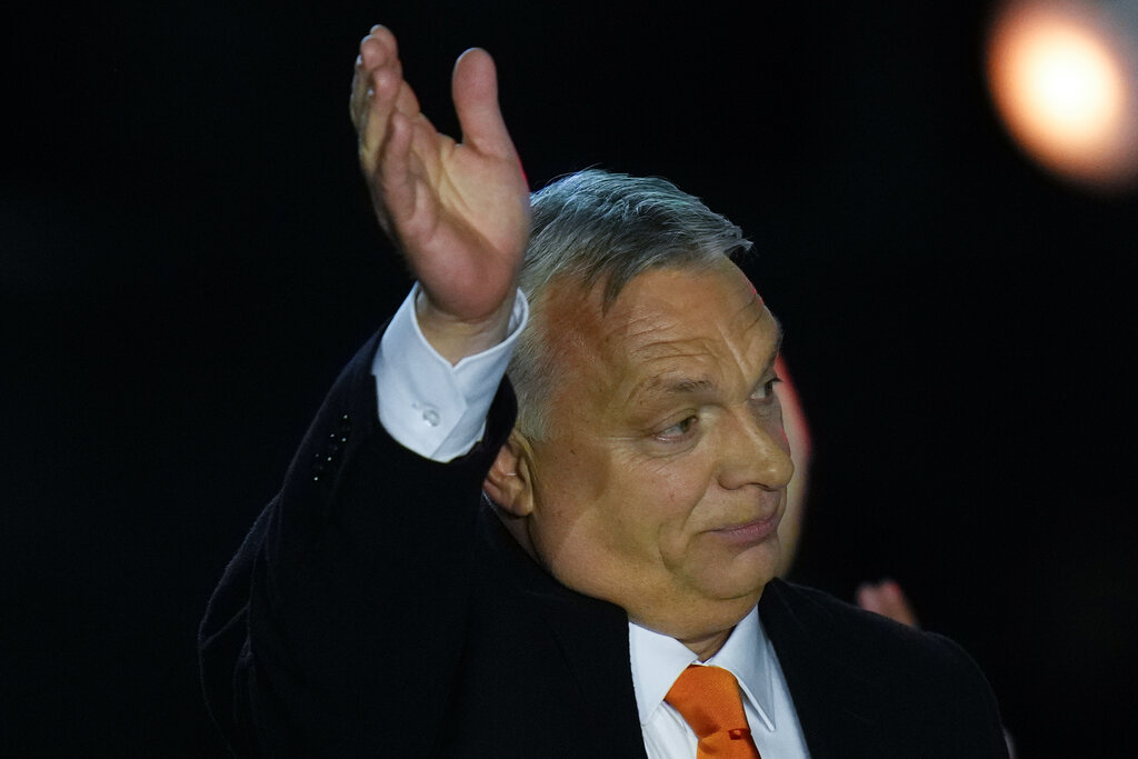 Orban Fidesz win Poland