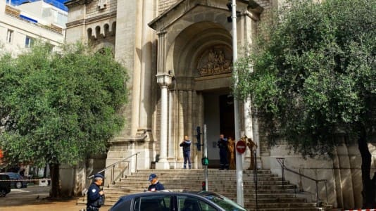 Polish priest stabbed in Nice