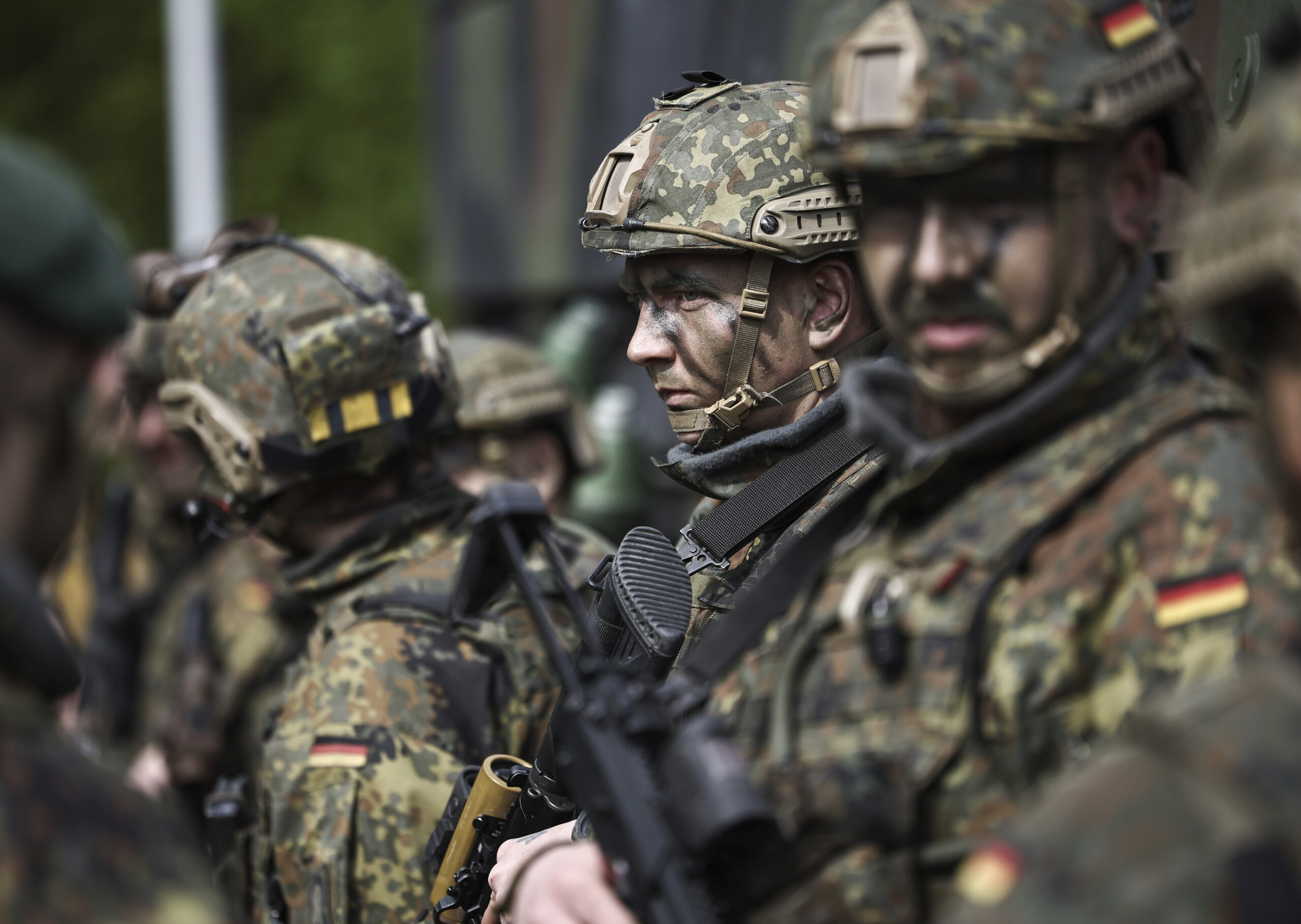 Germany wants to boost army reservists but is ‘helpless’ in face of data privacy laws