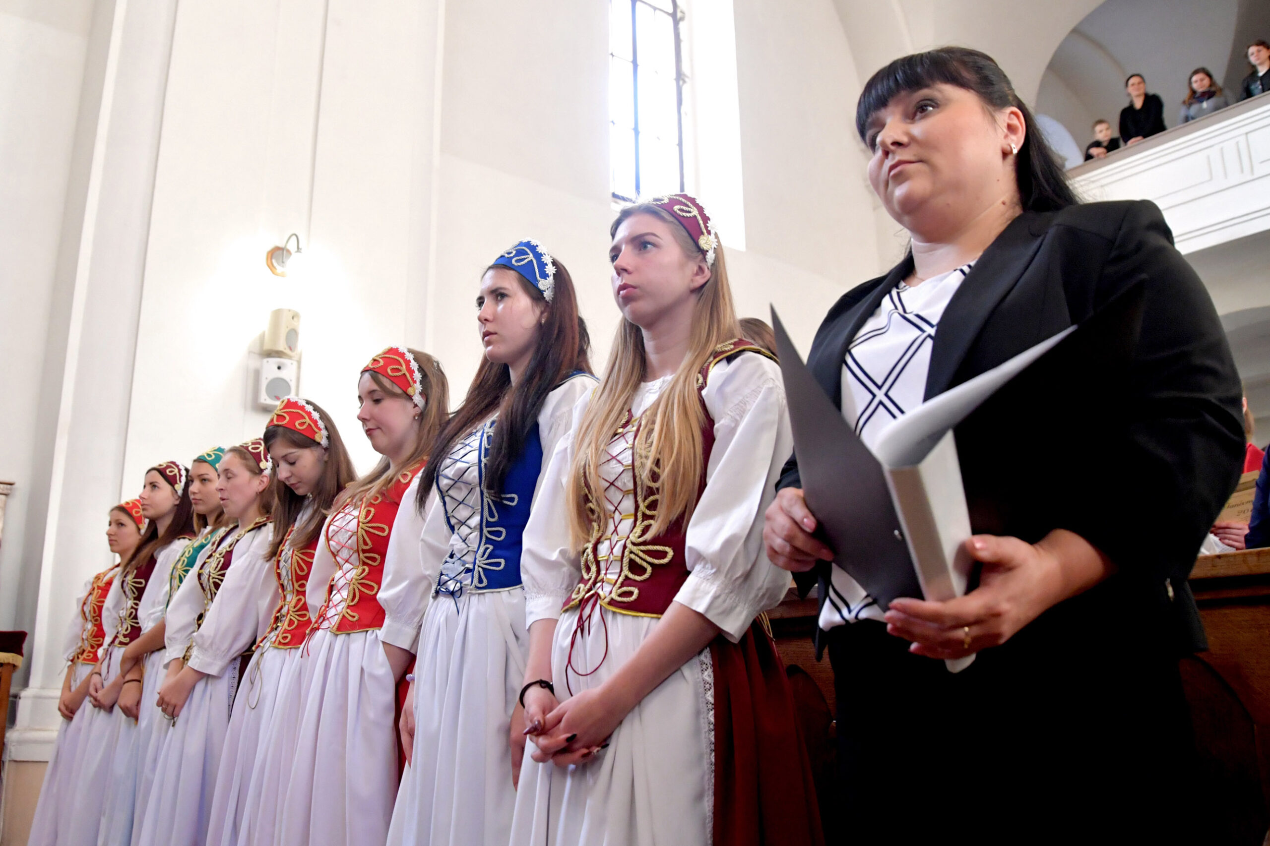 Eastern Ukrainians are swarming to Transcarpathia, home to 150,000 ethnic Hungarians