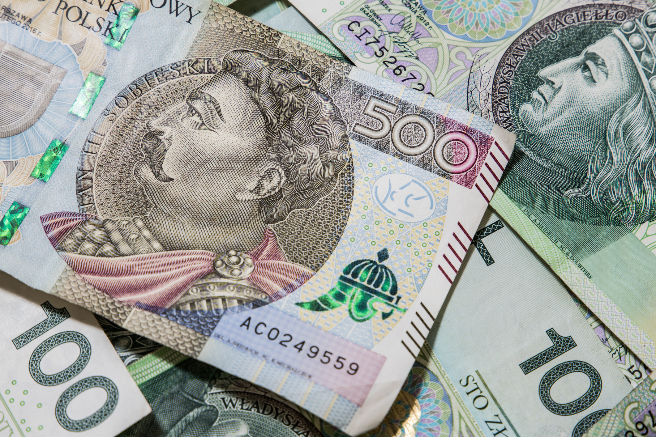 Polish banks are earning big profits in 1st quarter