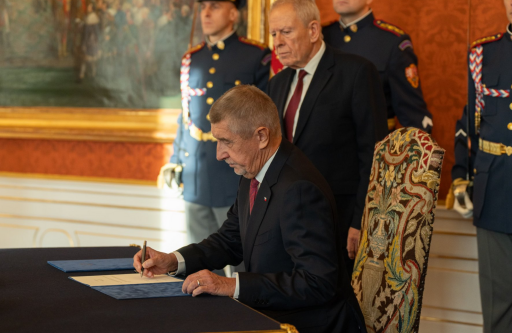 Babiš returns as Czech prime minister, promising to challenge Brussels on migration, Green Deal, and Ukraine